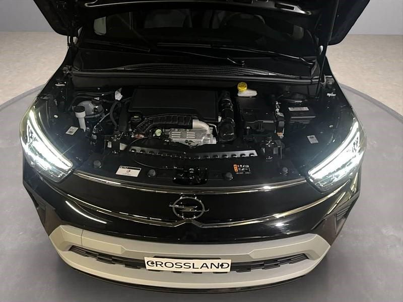 Gebraucht Opel Crossland Elegance 130 PS (95 kW) 2024 SUV