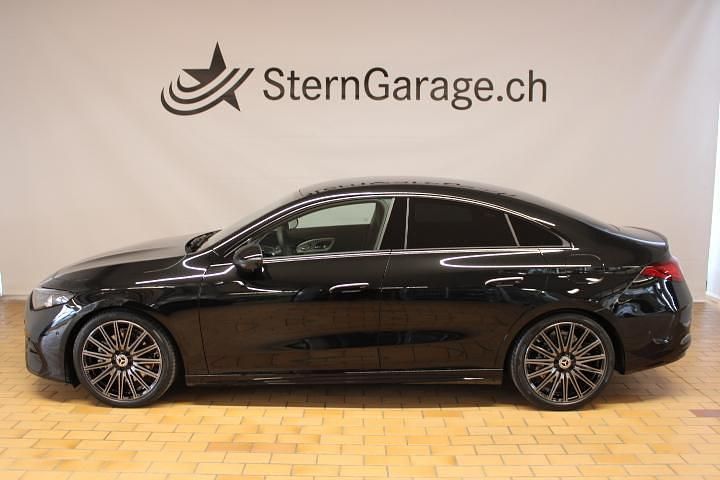 Neu Mercedes CLA220 AMG line 190 PS (139 kW) 2026 Schwarz Limousine