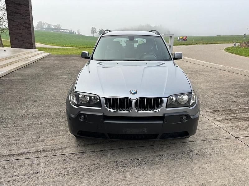 Gebraucht 2005 BMW X3 SUV | CHF 7’999 (Fairer Preis) - Bild 1/4