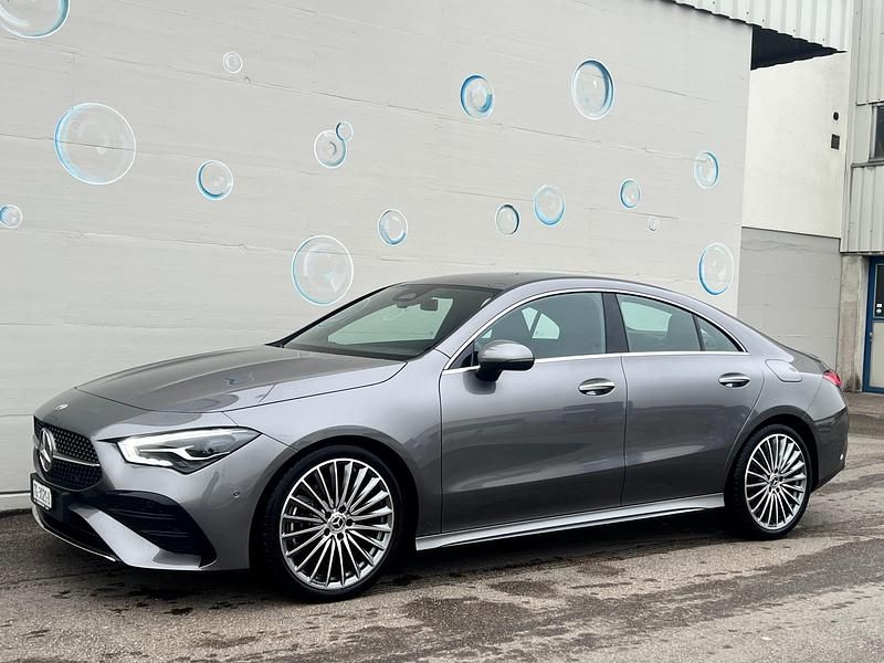 Gebraucht Mercedes CLA250e 224 PS (164 kW) 2024 Limousine