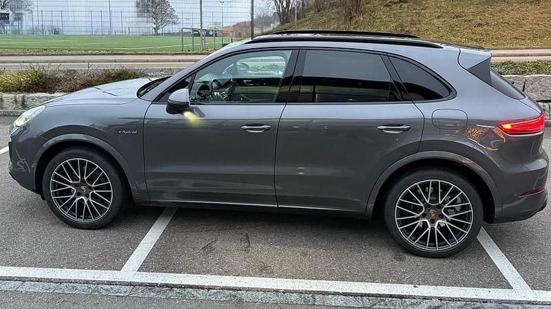 Gebraucht Porsche Cayenne 462 PS (339 kW) 2020 SUV