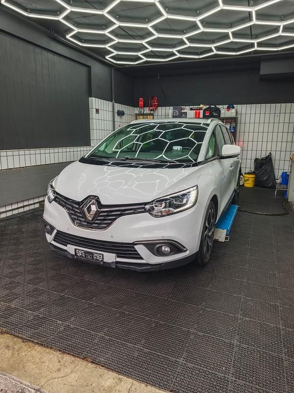 Gebraucht 2019 Renault Grand Scénic IV Intens Van / Kleinbus | CHF 10’500 (Etwas zu teuer) - Bild 1/4