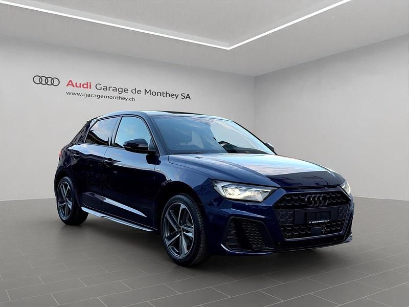 Neu Audi A1 Sportback Attraction 115 PS (84 kW) 2025 Kleinwagen