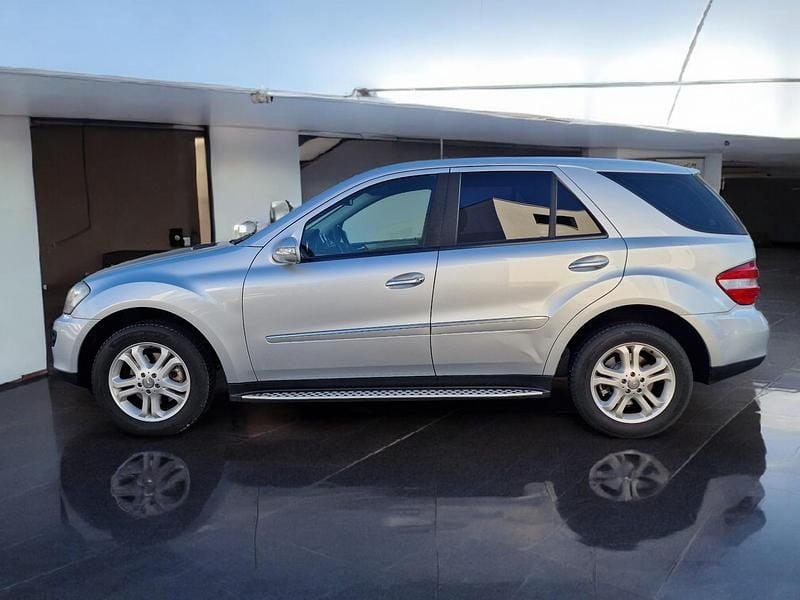 Gebraucht Mercedes ML320 224 PS (164 kW) 2007 SUV