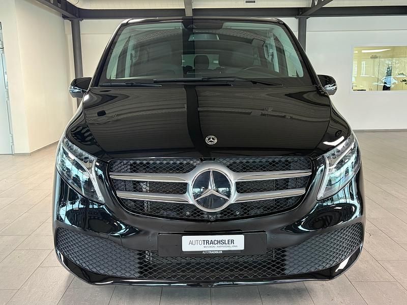 Gebraucht Mercedes V250 Avantgarde 190 PS (139 kW) 2024 Van / Kleinbus