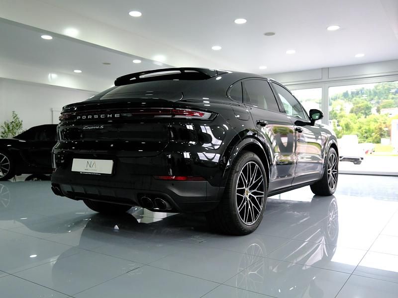 Gebraucht Porsche Cayenne 474 PS (348 kW) 2023 SUV