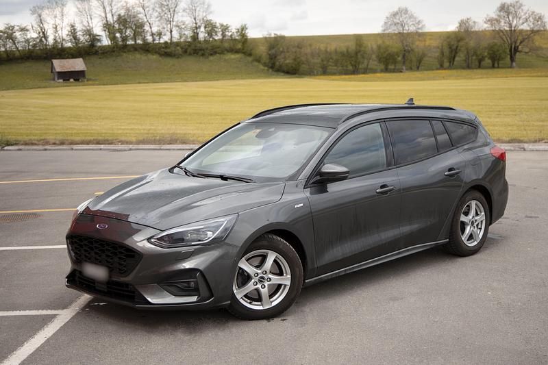 Gebraucht 2019 Ford Focus ST-Line | CHF 14’000 (Teuer) - Bild 1/4