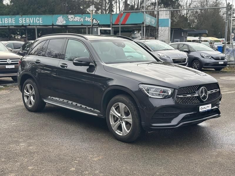 Gebraucht Mercedes GLC300e AMG line Plus 306 PS (225 kW) 2022
