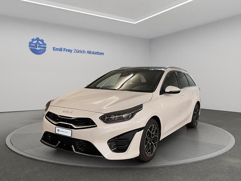 Weiss Neu 2025 Kia Ceed Sportswagon GT-Line Kombi | CHF 43’850 - Bild 1/4