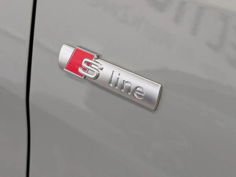 Gebraucht Audi A1 Sportback S-Line 95 PS (69 kW) 2026 Gray Kleinwagen