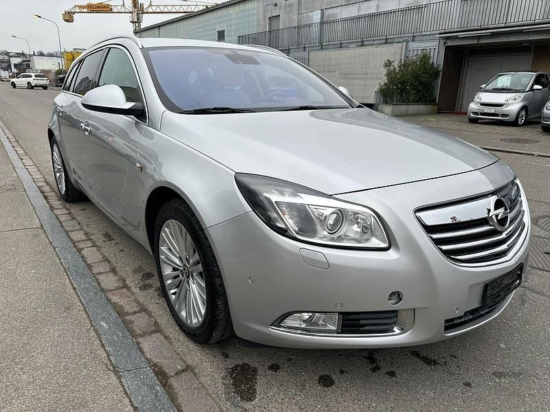 Gebraucht Opel Insignia Cosmo 194 PS (142 kW) 2013 Kombi