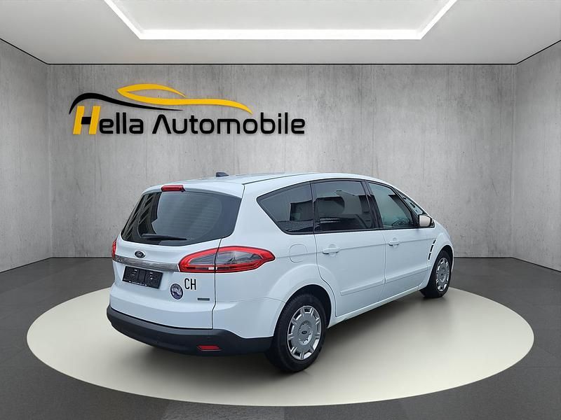 Gebraucht Ford S-MAX Titanium 160 PS (117 kW) 2013 Van / Kleinbus