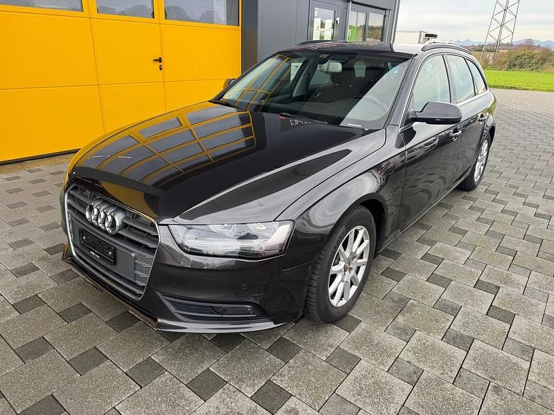 Gebraucht Audi A4 150 PS (110 kW) 2013 Kombi