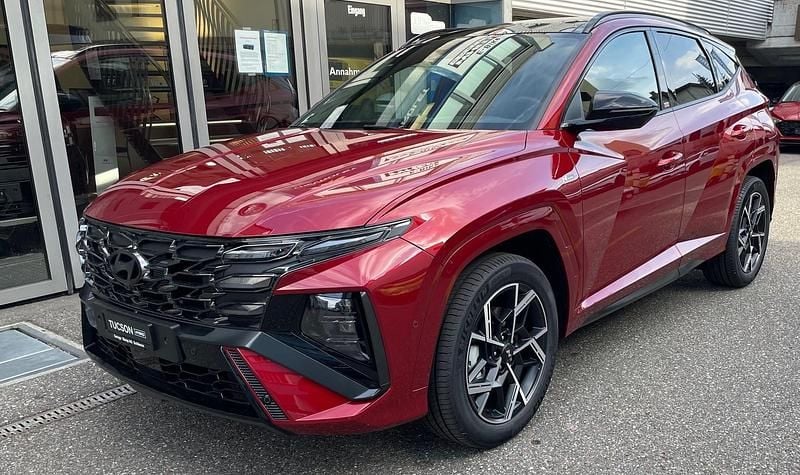 Rot Neu 2025 Hyundai Tucson N Line SUV | CHF 50’800 - Bild 1/4