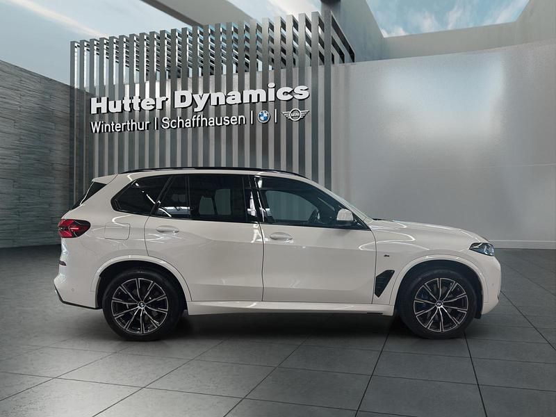 Gebraucht BMW X5 M Sport 298 PS (219 kW) 2024 Weiss SUV