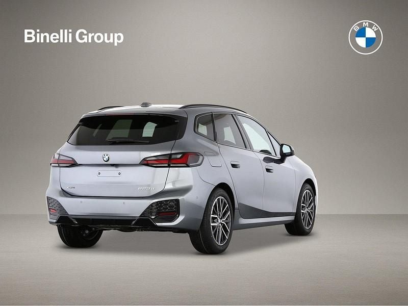 Neu BMW 223 Active Tourer Comfort Edition 218 PS (160 kW) 2025 Schwarz Van / Kleinbus