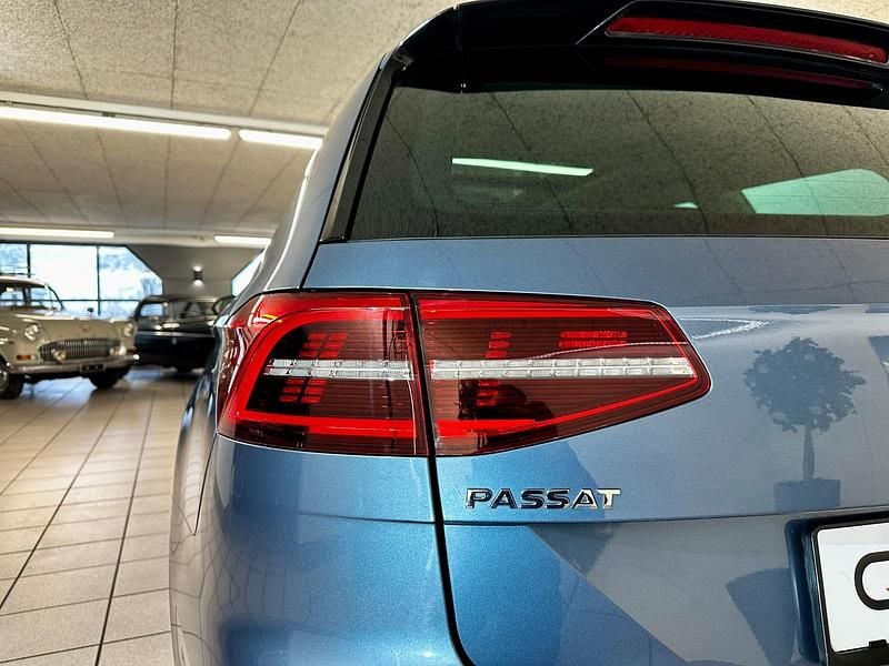 Gebraucht VW Passat R-line 280 PS (205 kW) 2017 Kombi