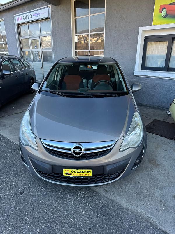 Gebraucht Opel Corsa Enjoy 100 PS (73 kW) 2011 Kleinwagen