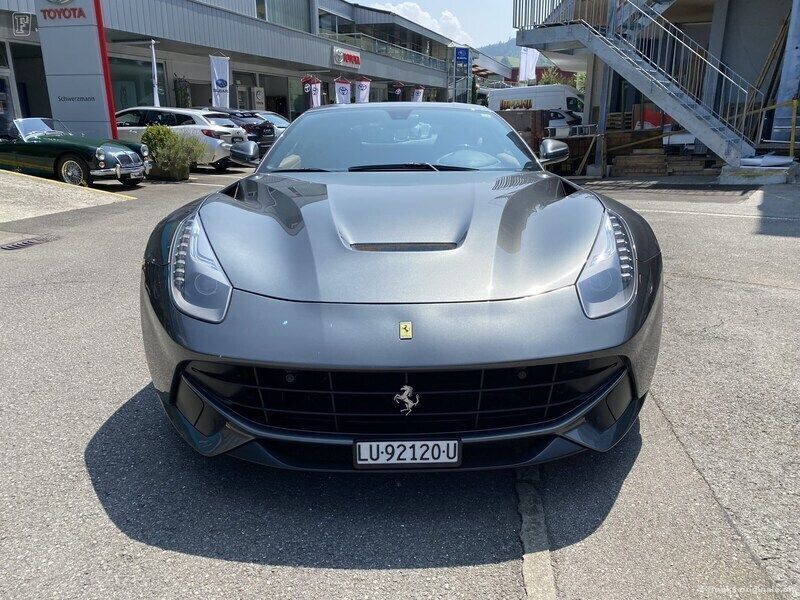 Gebraucht Ferrari F12 736 PS (541 kW) 2013 Coupé