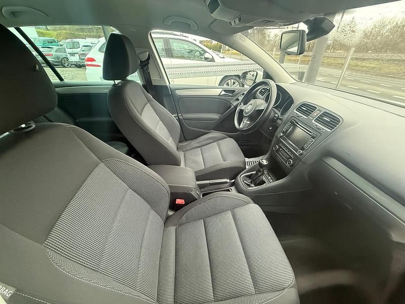 Gebraucht VW Golf VI Trendline 105 PS (77 kW) 2011 Kleinwagen