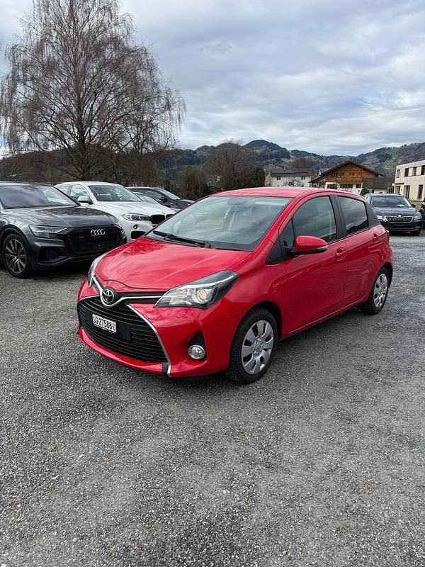 Gebraucht Toyota Yaris Trend 99 PS (72 kW) 2016