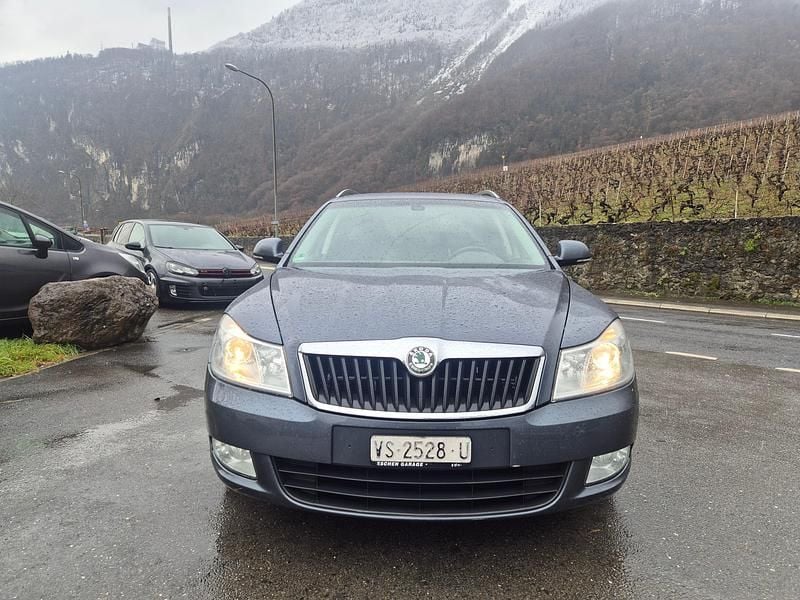 Gebraucht Skoda Octavia Adventure 140 PS (102 kW) 2009 Kombi