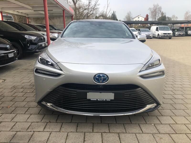 Gebraucht Toyota Mirai Platinum 182 PS (133 kW) 2023 Silber Limousine