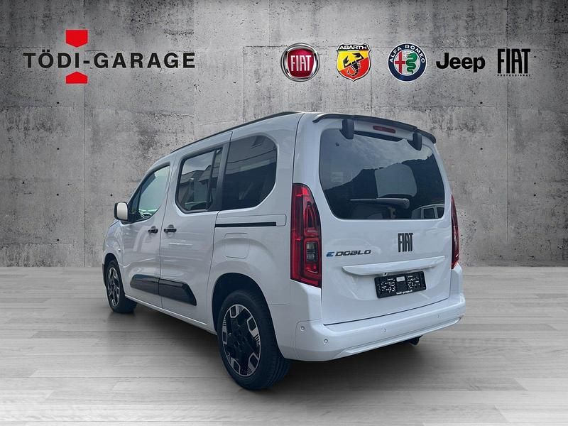 Neu Fiat e-Doblò 100 kW (136 PS) 2025 Van / Kleinbus