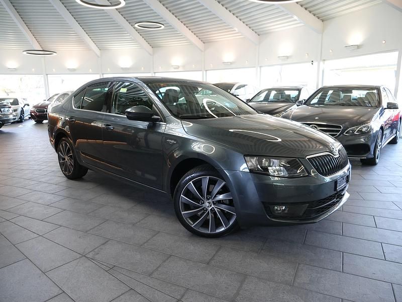Gebraucht Skoda Octavia LAURIN & KLEMENT 180 PS (132 kW) 2015