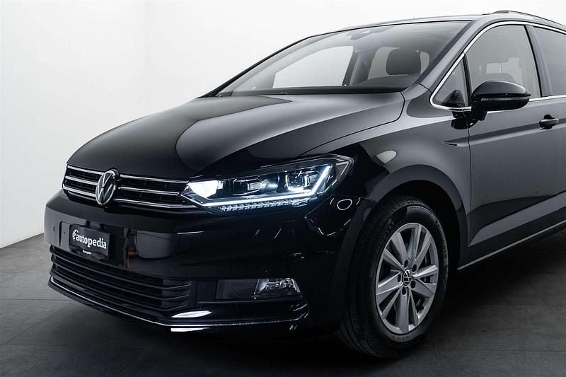 Gebraucht VW Touran Highline 150 PS (110 kW) 2025 Van / Kleinbus