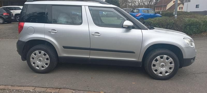 Gebraucht Skoda Yeti Ambition 110 PS (80 kW) 2012 SUV