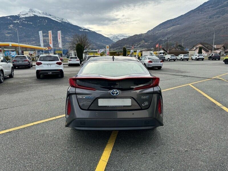 Gebraucht Toyota Prius Premium 122 PS (89 kW) 2019 Kleinwagen