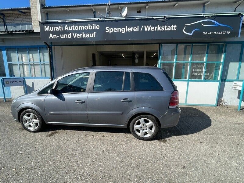 Gebraucht Opel Zafira Essentia 150 PS (110 kW) 2006 Van / Kleinbus