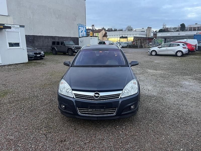 Gebraucht Opel Astra Enjoy 140 PS (102 kW) 2008