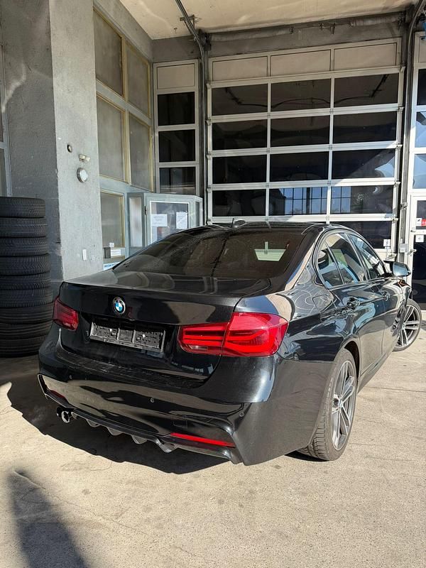 Gebraucht BMW 320 M Sport 184 PS (135 kW) 2017