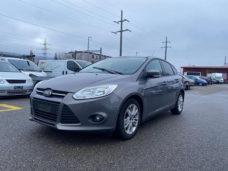 Gebraucht Ford Focus Trend 100 PS (73 kW) 2012