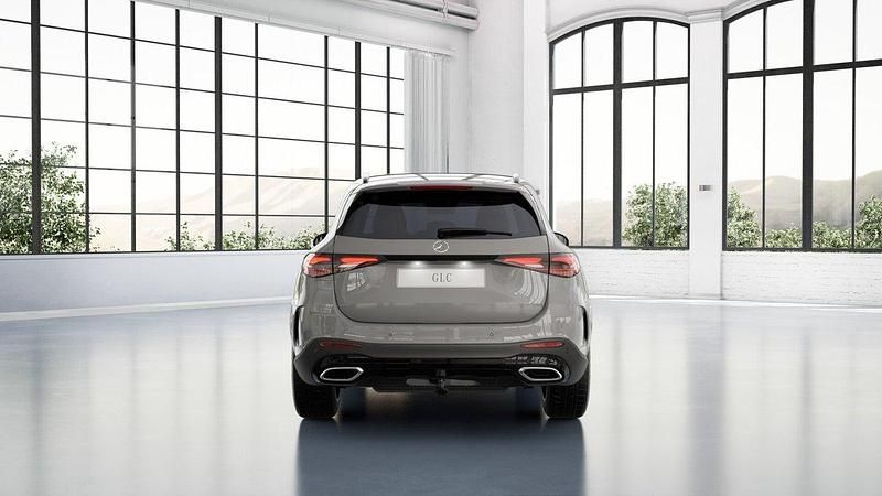 Neu Mercedes GLC300e 258 PS (189 kW) 2025 SUV