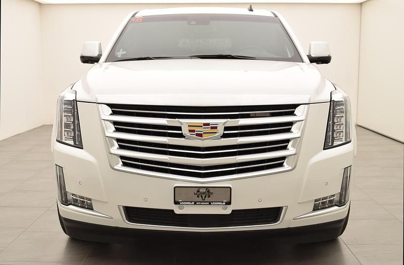 Gebraucht Cadillac Escalade 425 PS (312 kW) 2021 SUV