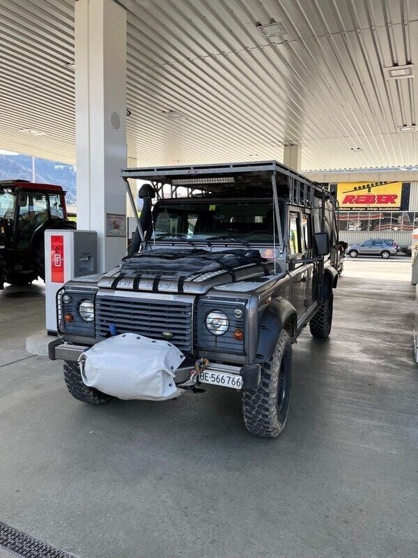 Gebraucht 2008 Land Rover Defender SUV | CHF 53’900 - Bild 1/4
