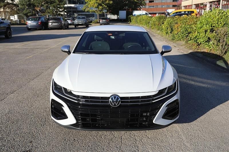 Gebraucht VW Arteon R 320 PS (235 kW) 2021