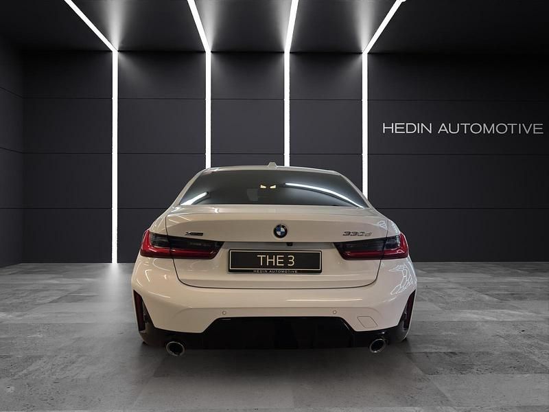 Gebraucht BMW 330 Comfort Edition 296 PS (217 kW) 2024 Silber Limousine