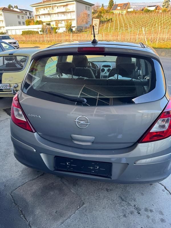 Gebraucht Opel Corsa Enjoy 100 PS (73 kW) 2011 Kleinwagen