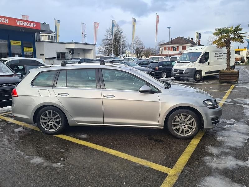 Gebraucht VW Golf VII Highline 150 PS (110 kW) 2015 Kombi