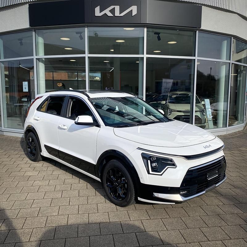 Gebraucht Kia Niro Style 171 PS (125 kW) 2025 Weiss SUV