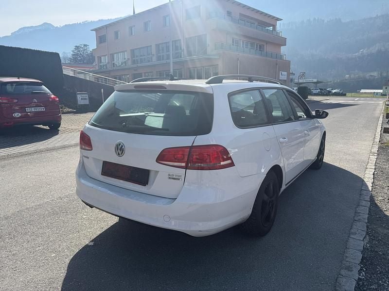 Gebraucht VW Passat Trendline 140 PS (102 kW) 2013 Kombi