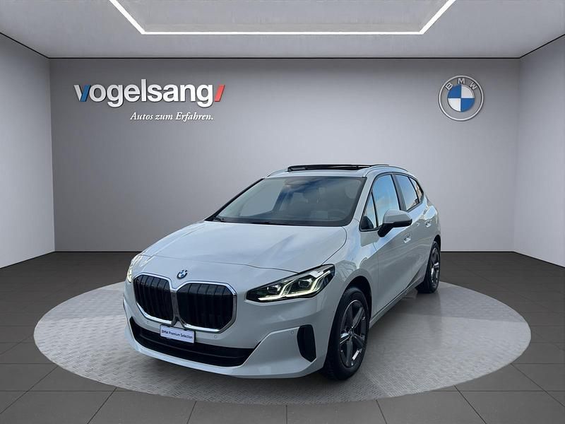 Gebraucht BMW 223 Active Tourer Performance 197 PS (144 kW) 2023 Weiss Van / Kleinbus