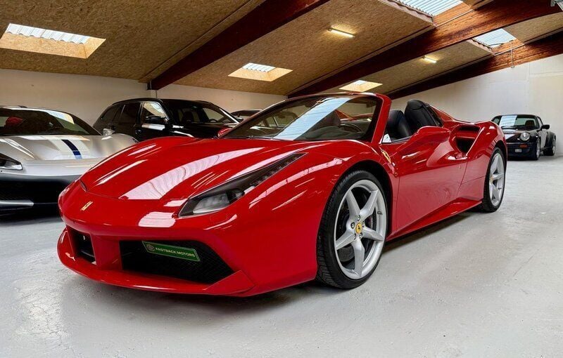 Gebraucht 2018 Ferrari 488 Cabrio | CHF 219’900 - Bild 1/4