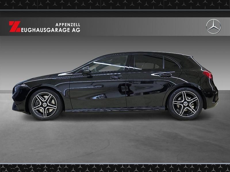 Neu Mercedes A250 224 PS (164 kW) 2025 Schwarz Limousine