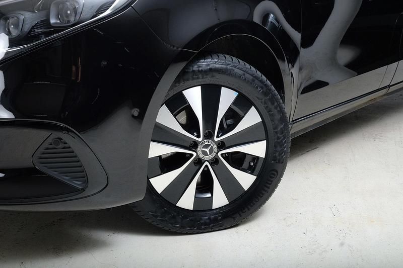 Gebraucht Mercedes E250 Avantgarde 190 PS (139 kW) 2024 Limousine