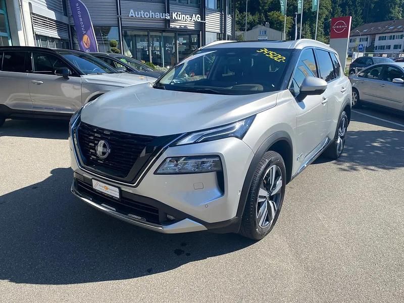 Gebraucht Nissan X-Trail Tekna+ 213 PS (156 kW) 2025 Silber SUV